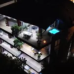 The Q Superior - A Penthouse With Jacuzzi And Sauna Apartament