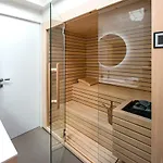 The Q Superior - A Penthouse With Jacuzzi And Sauna