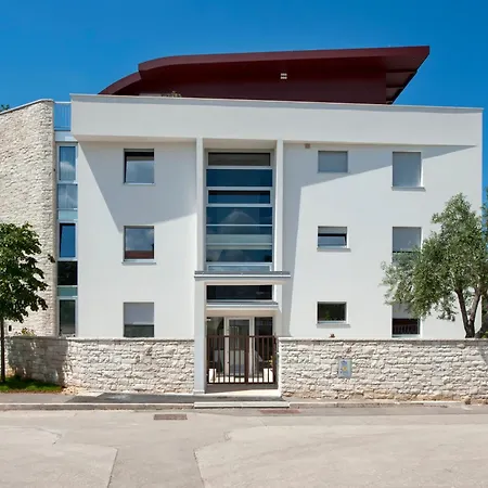 Apartamento The Q Superior - A Penthouse With Jacuzzi And Sauna Rovinj