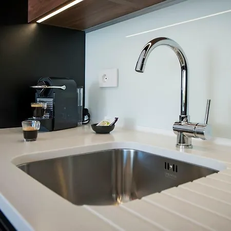 The Q Superior - A Penthouse With Jacuzzi And Sauna Apartamento Rovinj