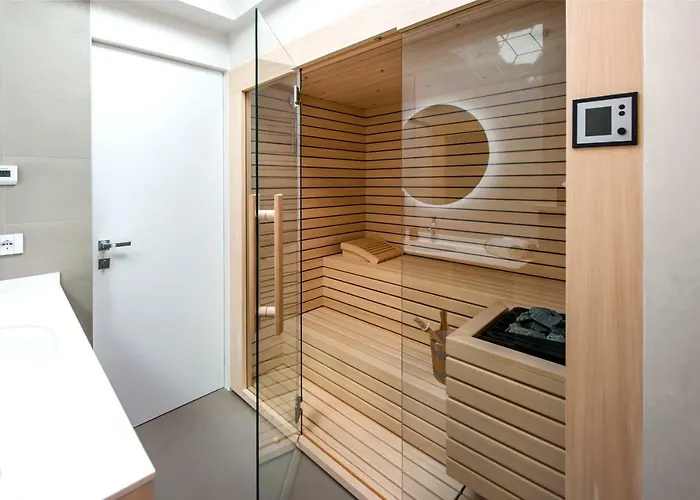 The Q Superior - A Penthouse With Jacuzzi And Sauna