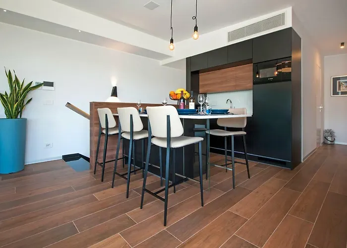 The Q Superior - A Penthouse With Jacuzzi And Sauna *