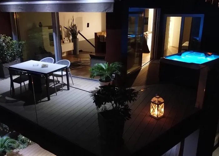 アパート The Q Superior - A Penthouse With Jacuzzi And Sauna
