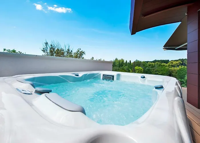 The Q Superior - A Penthouse With Jacuzzi And Sauna *