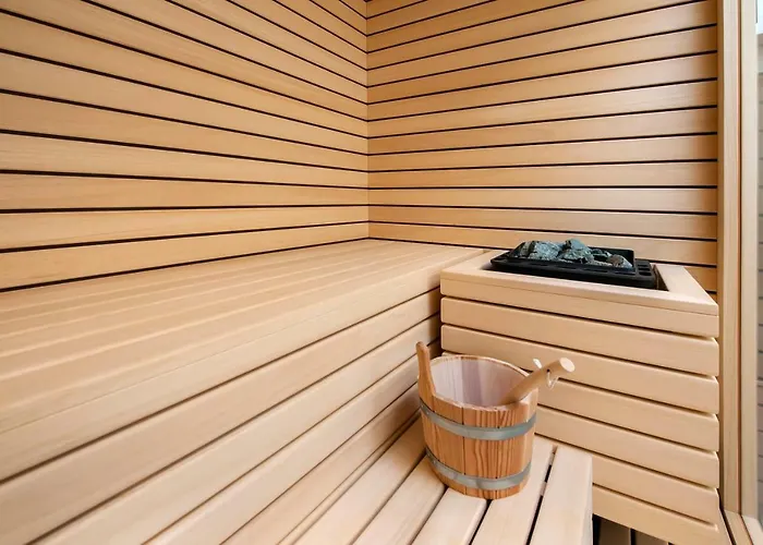 The Q Superior - A Penthouse With Jacuzzi And Sauna