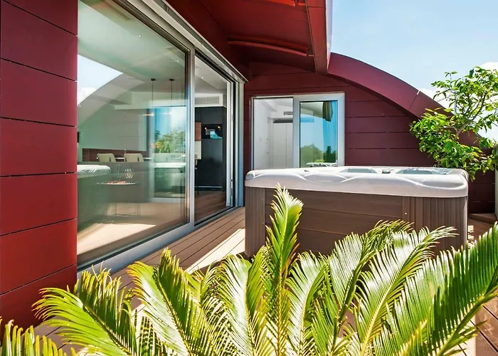 The Q Superior - A Penthouse With Jacuzzi And Sauna *