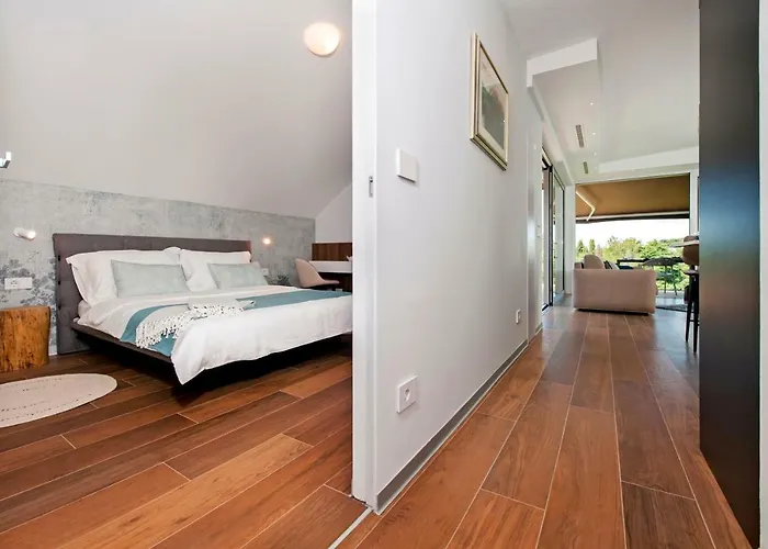 The Q Superior - A Penthouse With Jacuzzi And Sauna