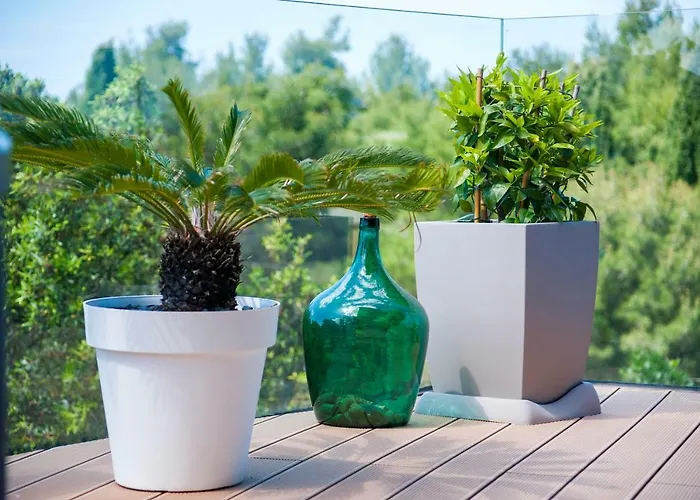 The Q Superior - A Penthouse With Jacuzzi And Sauna アパート ロヴィニ