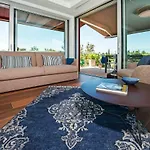 The Q Superior - A Penthouse With Jacuzzi And Sauna *