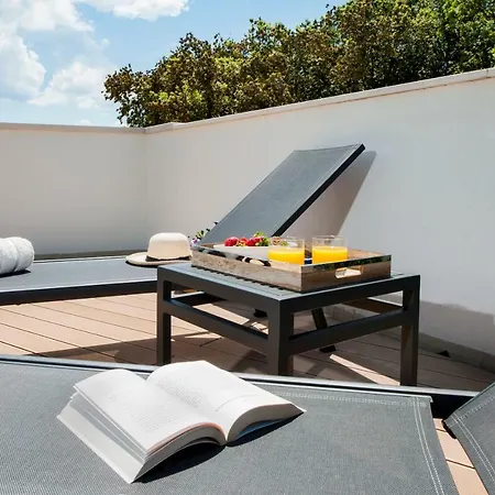 The Q Superior - A Penthouse With Jacuzzi And Sauna Apartment Rovinj